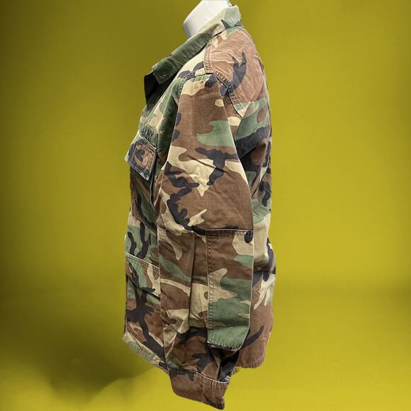 Army Field Jacket Canvas Camo Small-Regular Women’s Cut US Pockets Woodland Hunt - Picture 4 of 7